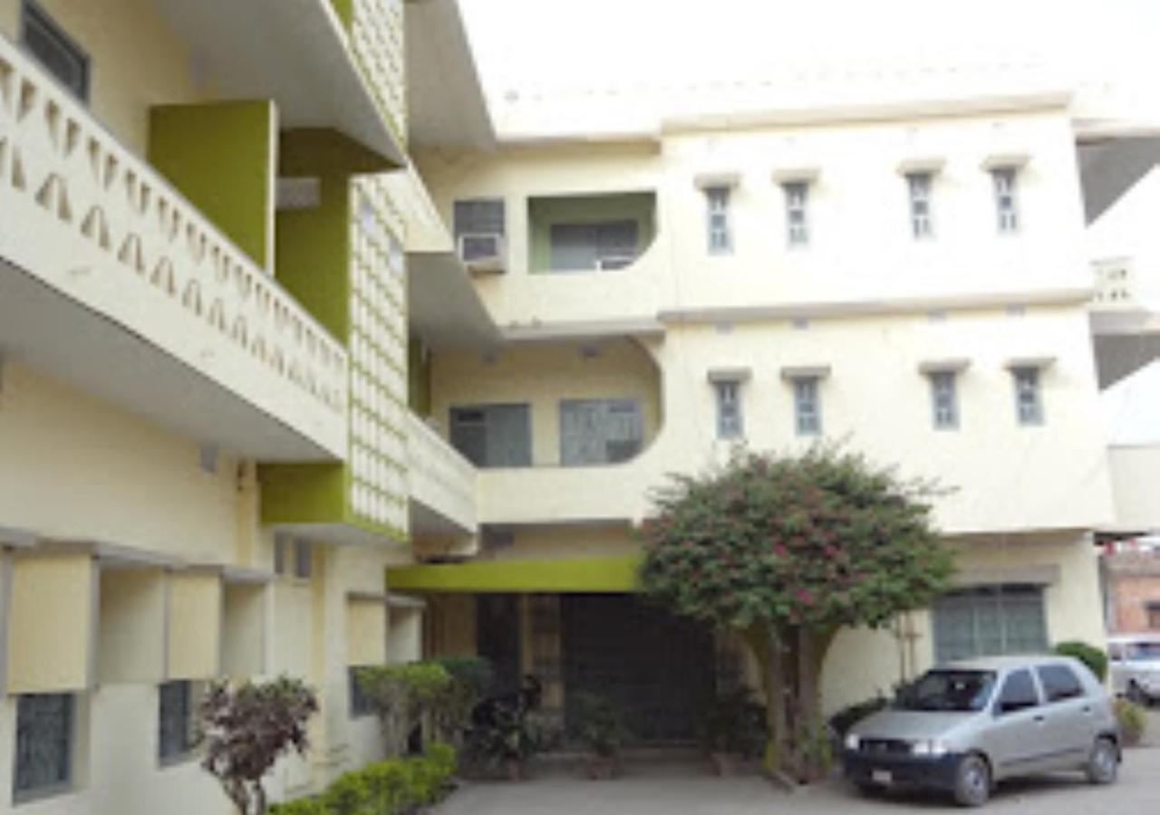 Vijieya Hotel Bihar Saharsa Экстерьер фото