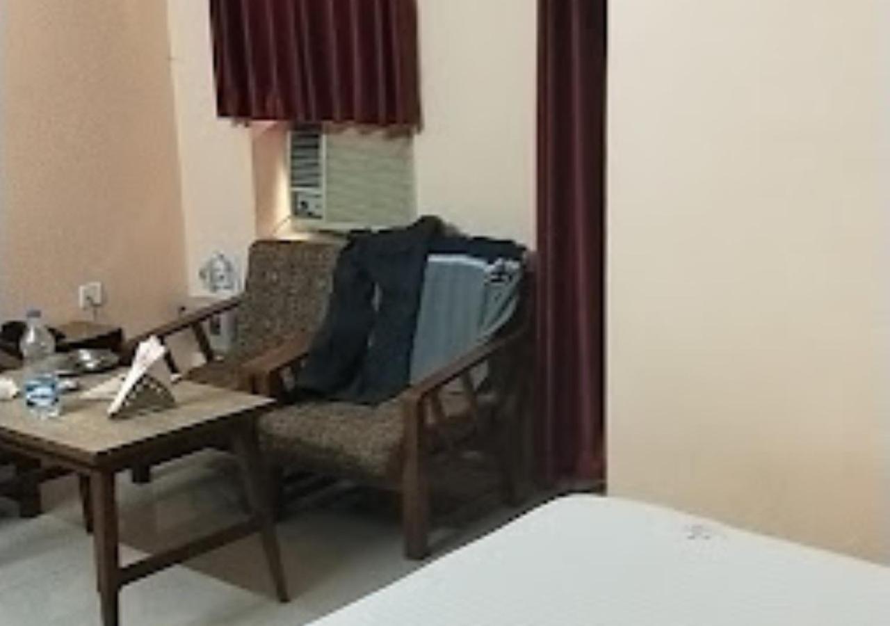 Vijieya Hotel Bihar Saharsa Экстерьер фото